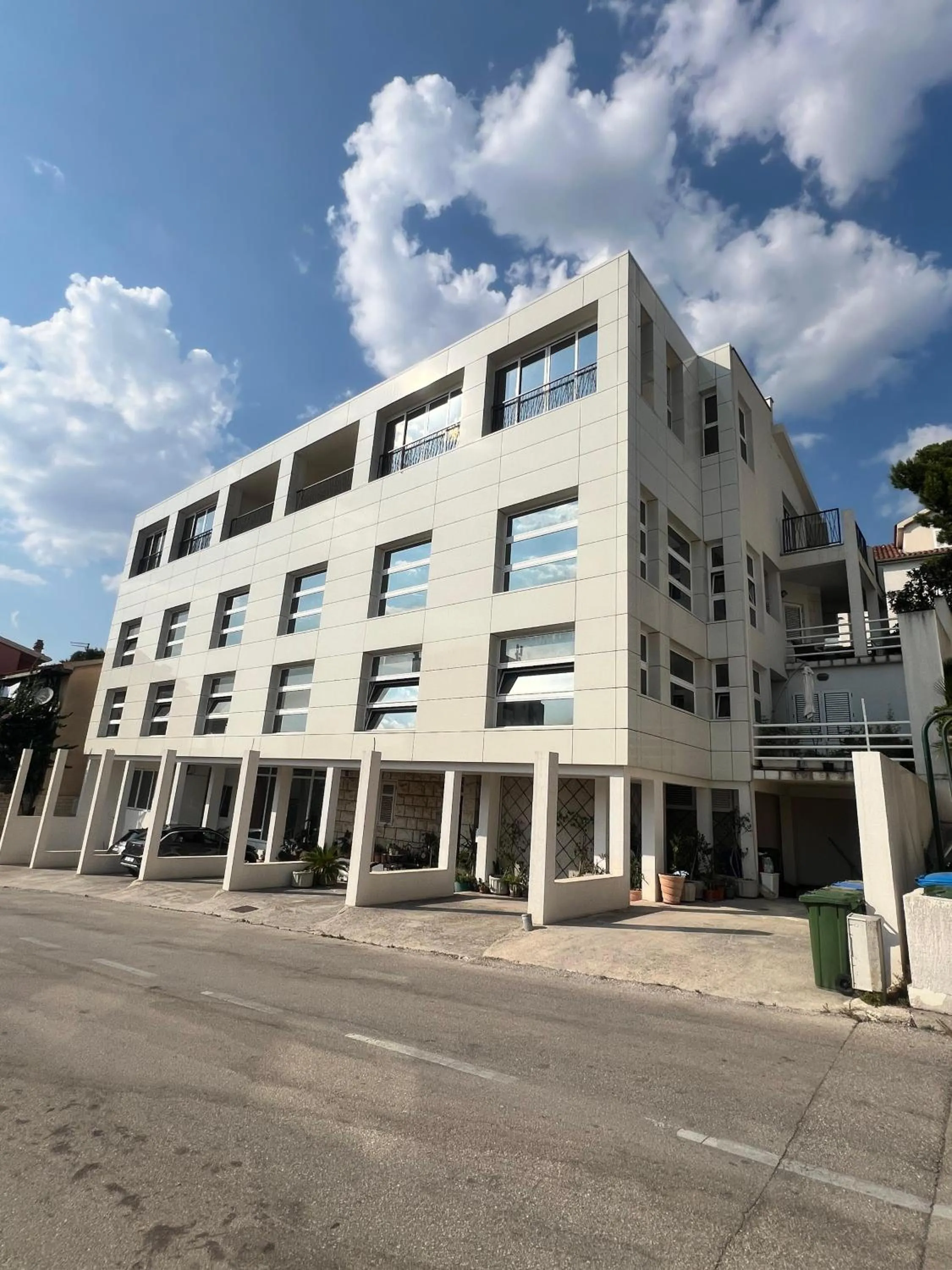 Villa Lory building in Makarska